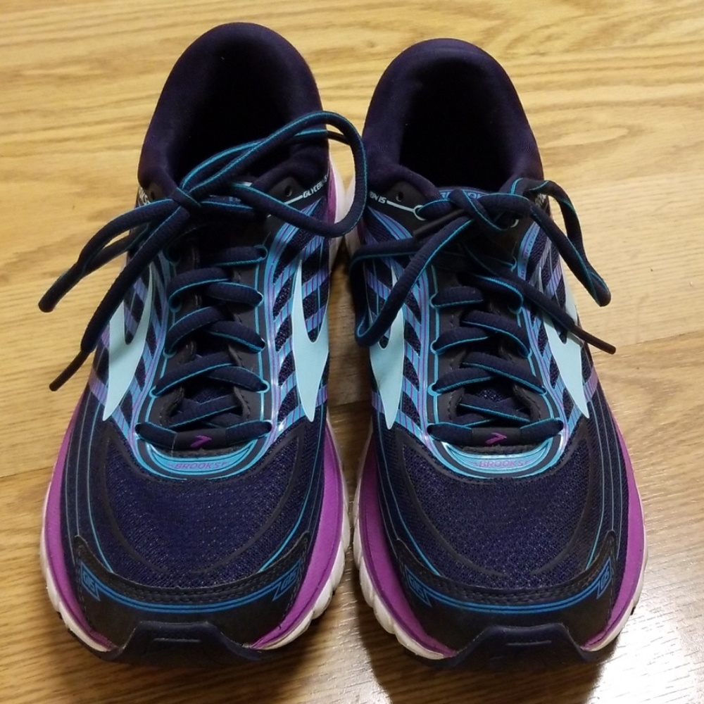Brooks Glycerin 15 women's running shoe
